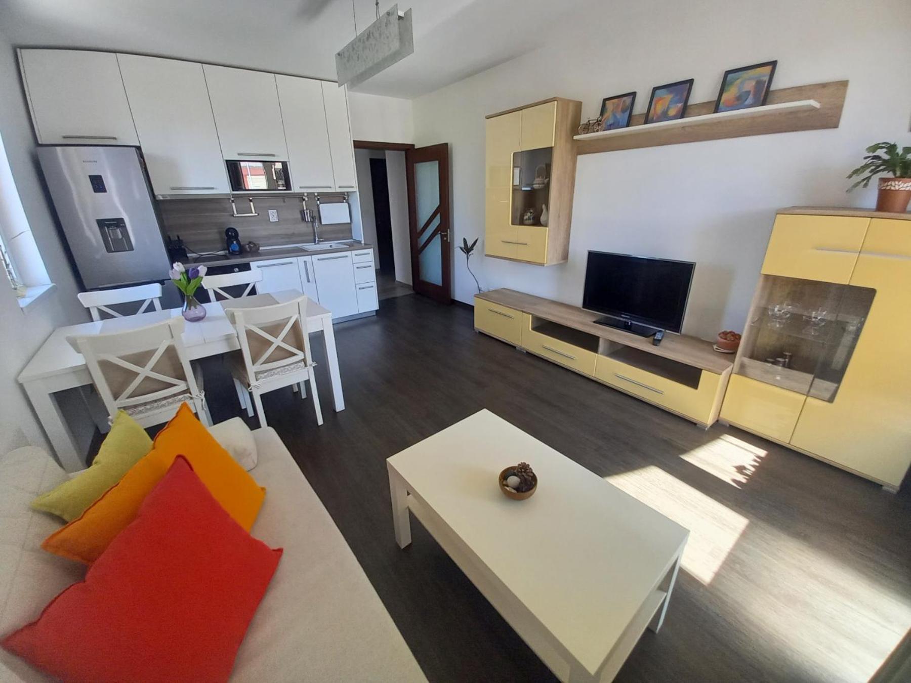 Apartament Happy & Free Breakfast - Mladost Sofia