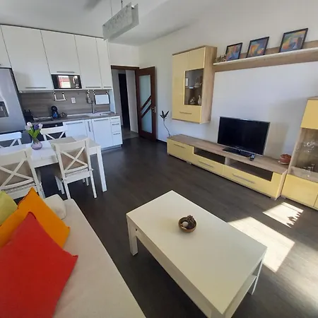 Happy Apartment & Free Breakfast - Mladost Sofia Exterior foto