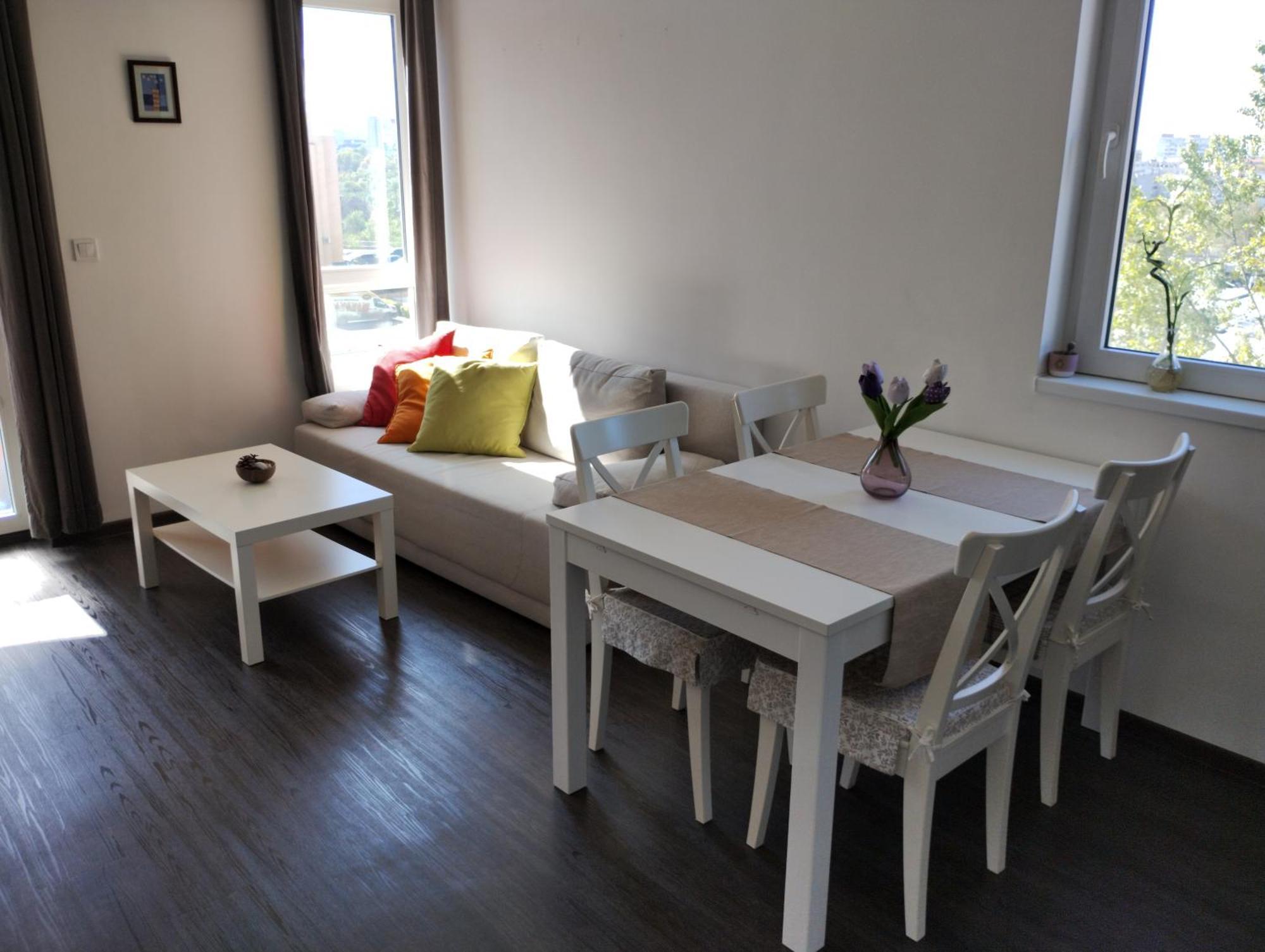 Happy & Free Breakfast - Mladost Apartment *